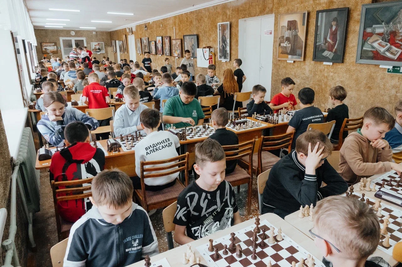 Всероссийские соревнования по быстрым шахматам, шахматной композиции и блицу среди обучающихся, проживающих в сельской местности и малых городах.