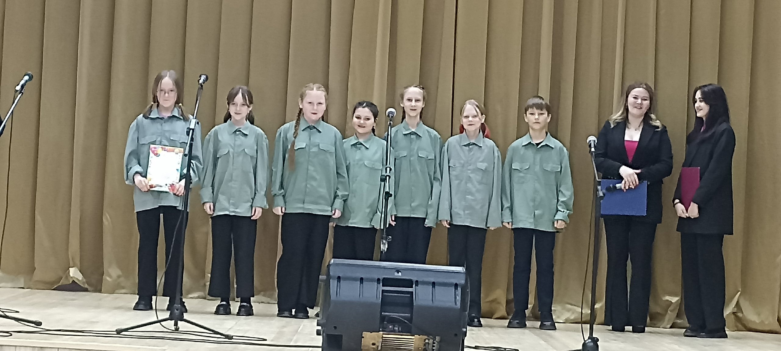 Детский районный вокальный конкурс «Поющие таланты».